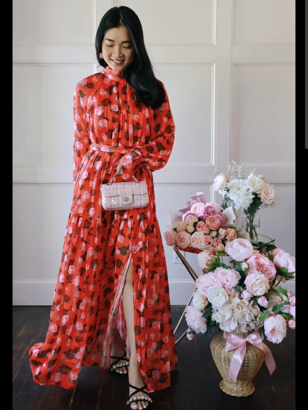 Chic Long Sleeve Floral Maxi Dress in Red